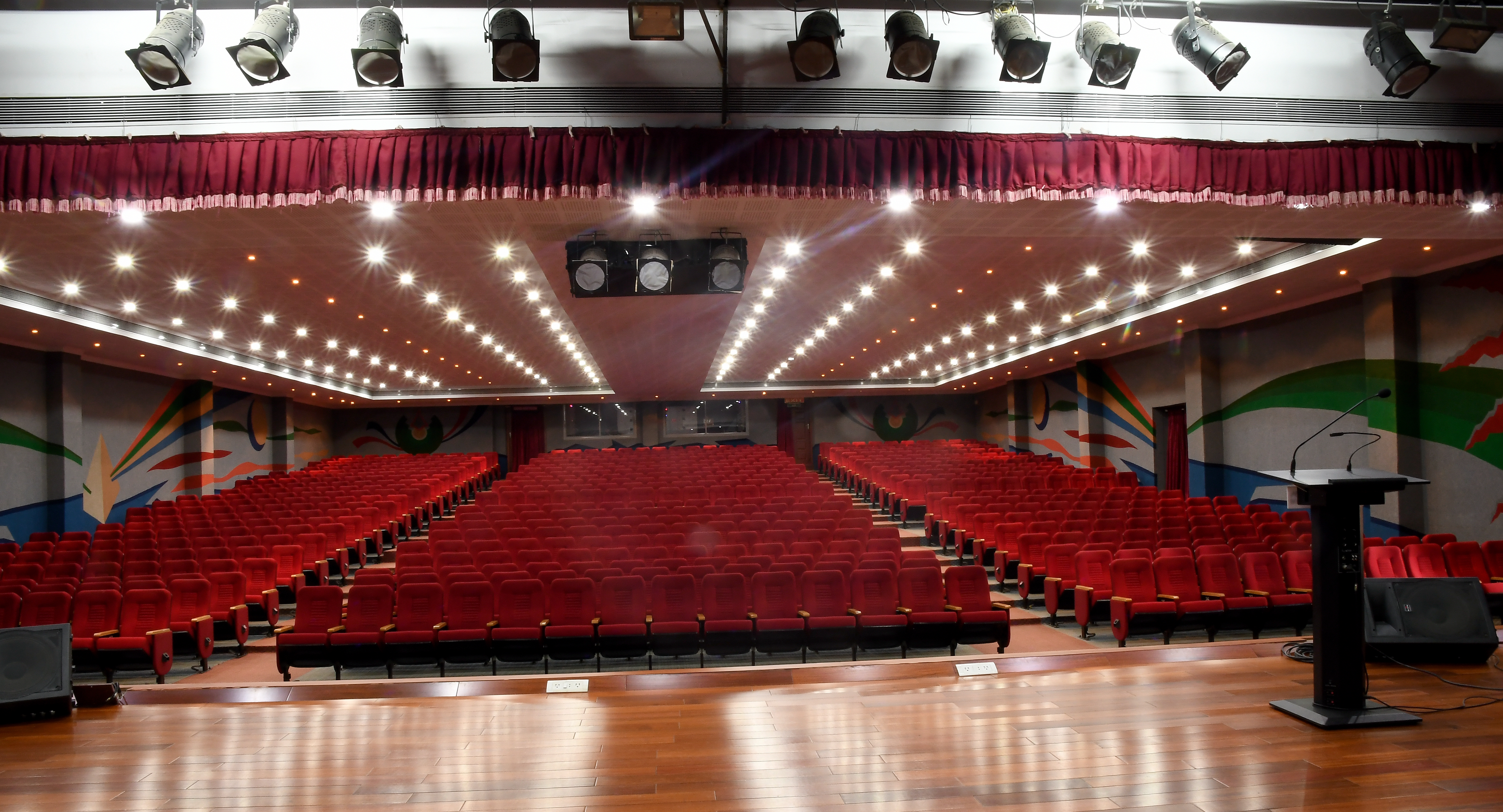 New Horizon College of Engineering - [NHCE] - auditorium