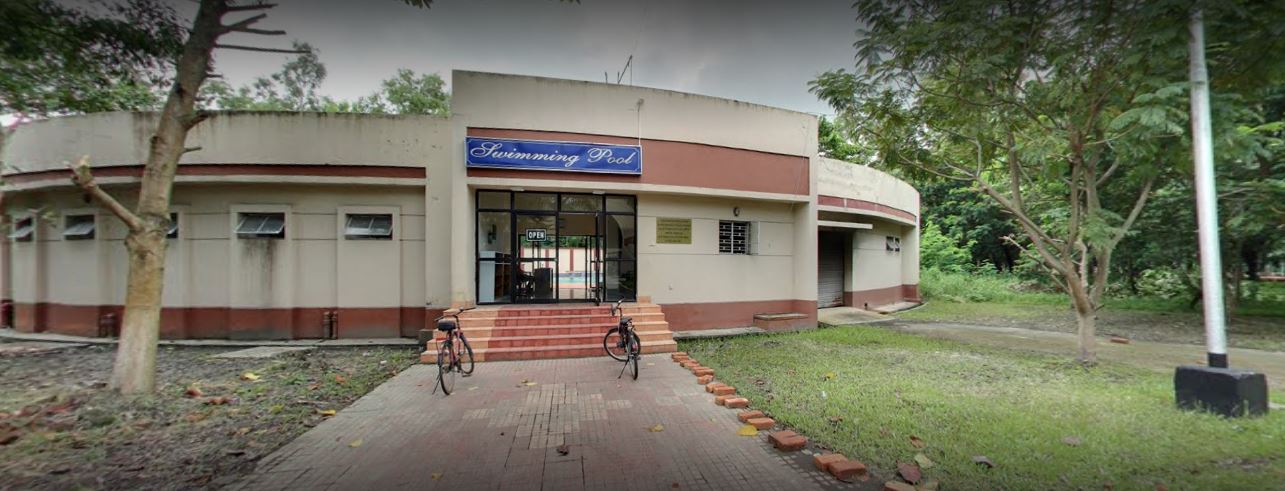 IIMC - Indian Institute of Management - swimming