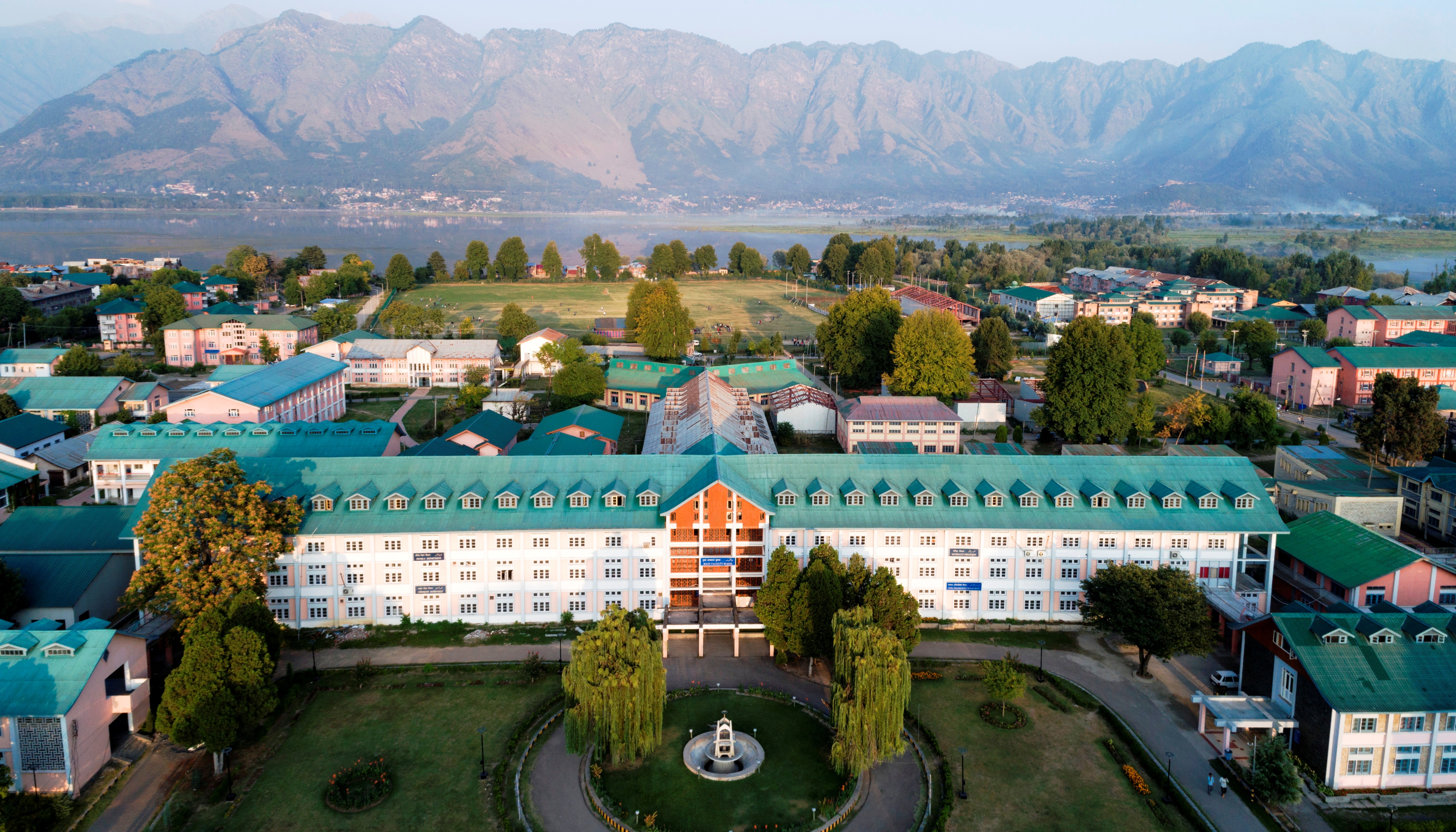 National Institute of Technology - [NIT] - campus