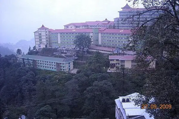 Indira Gandhi Medical College - [IGMC] - campus