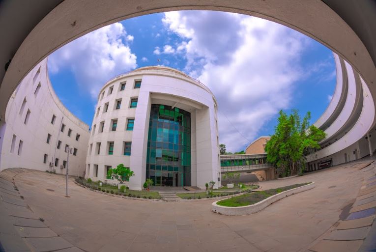Whistling Woods International - [WWI] - campus