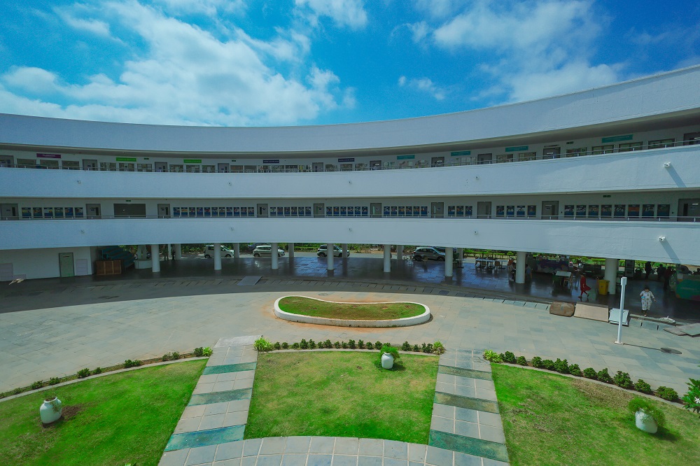 Whistling Woods International - [WWI] - campus