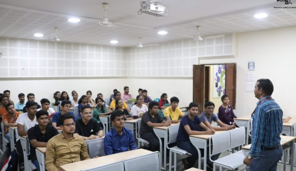 Ramrao Adik Institute of Technology - [RAIT] - classroom