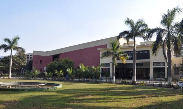 Guru Nanak Dev Engineering College - [GNDEC] - campus