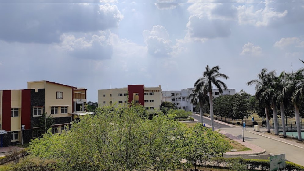 Indore Institute of Science and Technology - [IIST] - campus