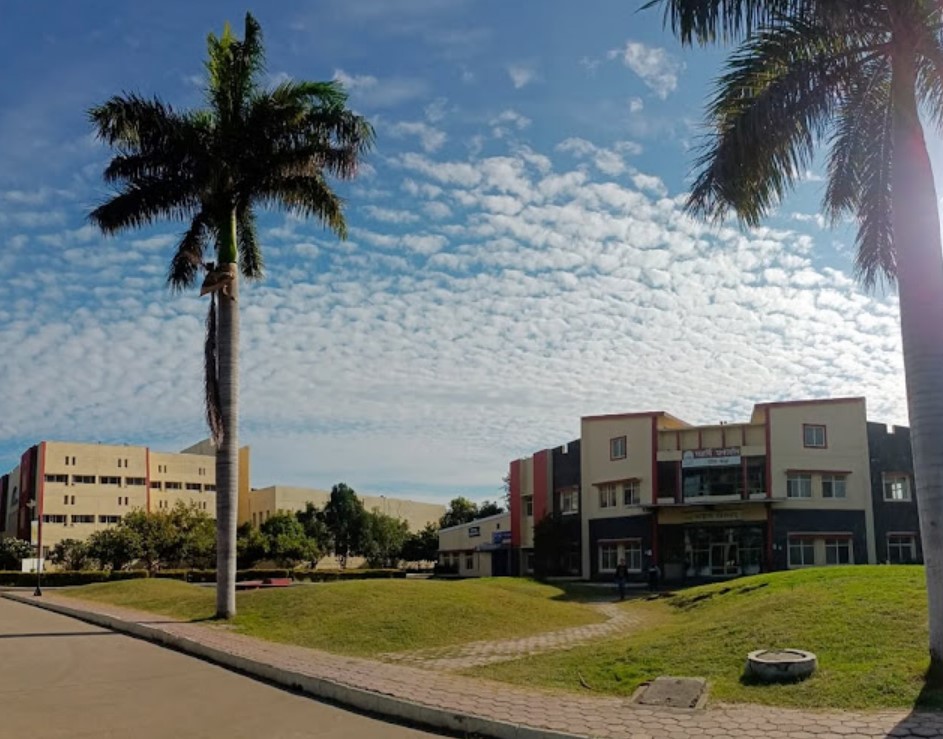 Indore Institute of Science and Technology - [IIST] - campus