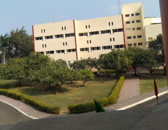 Indore Institute of Science and Technology - [IIST] - campus