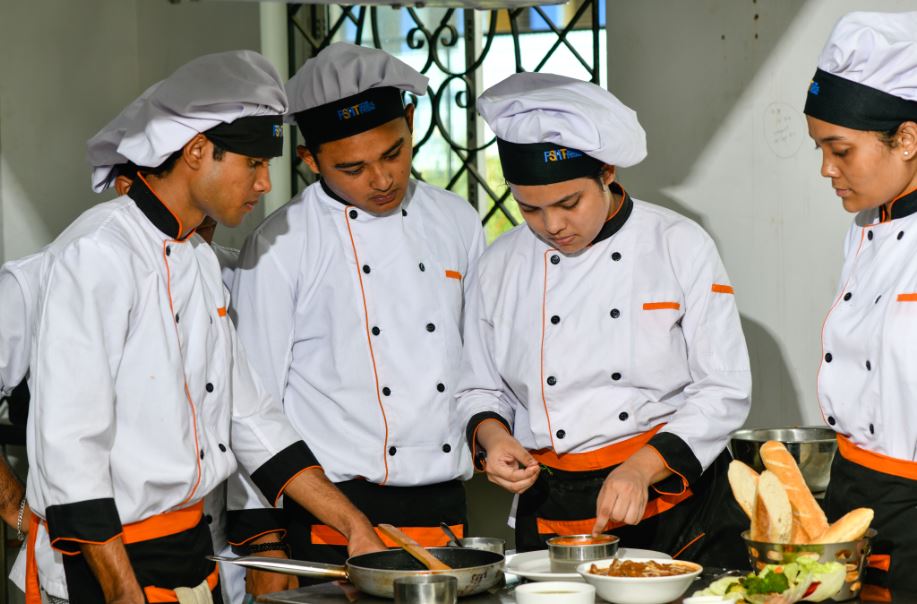 Future Institute of Engineering and Management - [FIEM] - labs