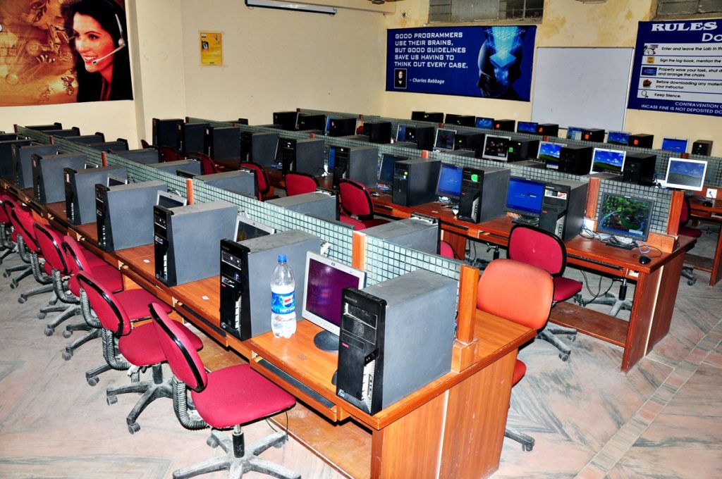 Biyani Group of Colleges - labs