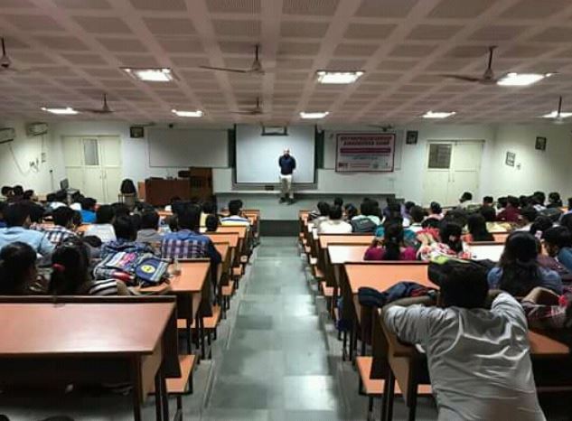 Meerut Institute of Engineering and Technology - [MIET] - classroom