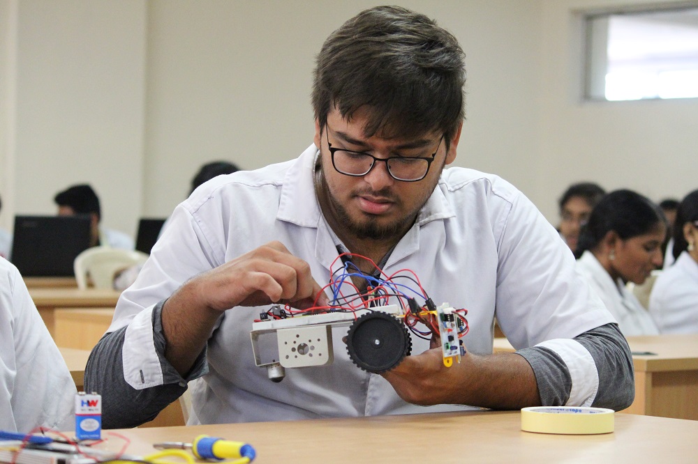 Rajalakshmi Institute of Technology - [RIT] - students