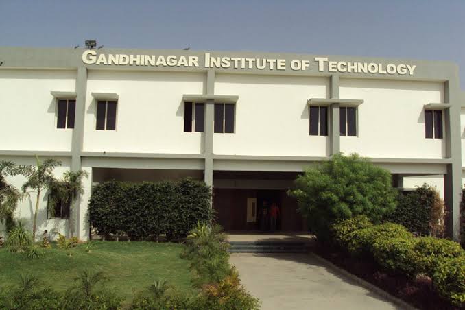 Gandhinagar Institute of Technology - [GIT] - campus