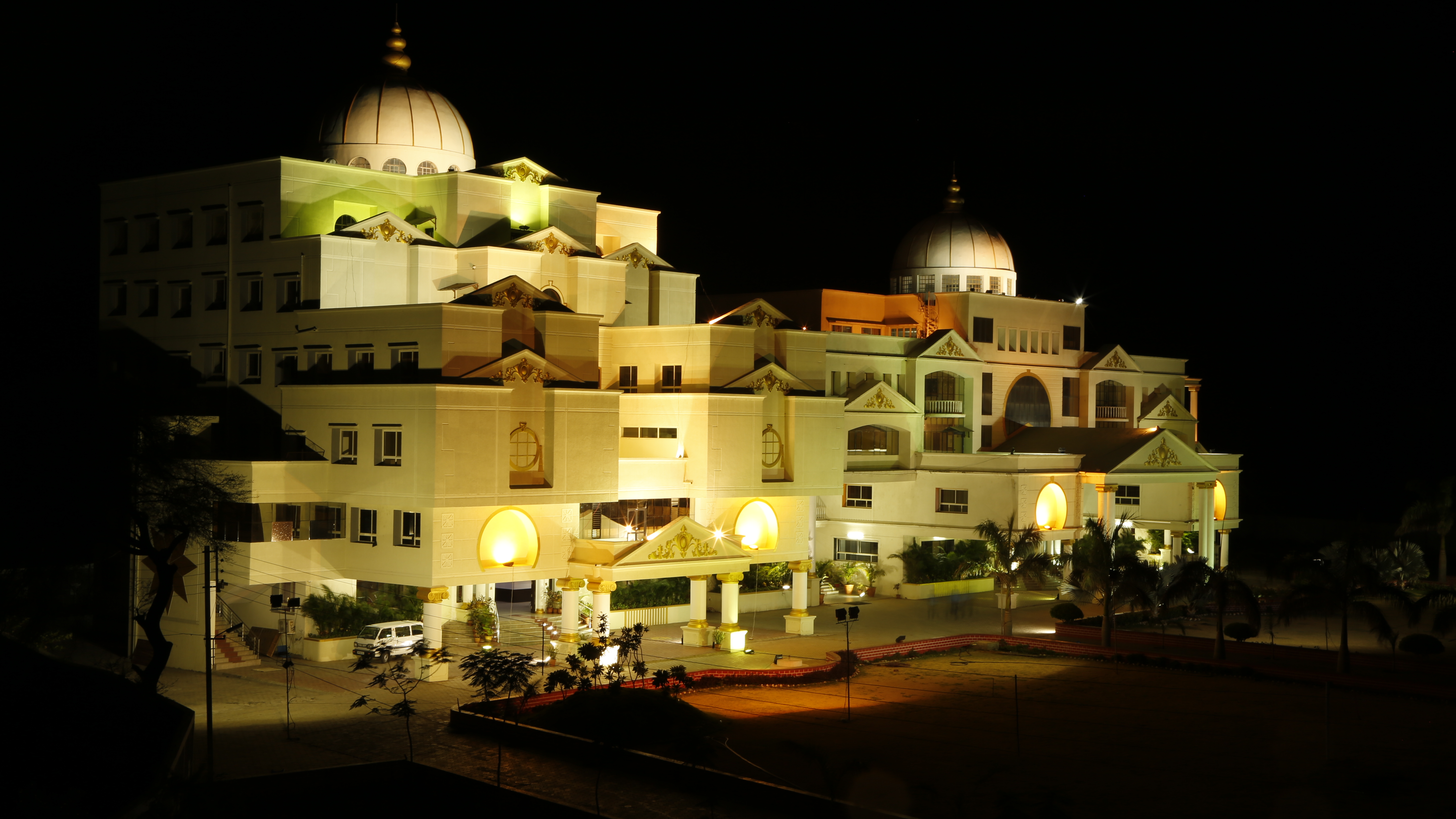 Indore Institute of Law - [IIL] - night