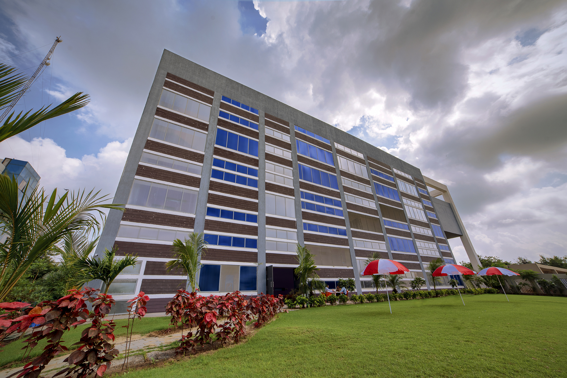 Shanti Business School - [SBS] - campus