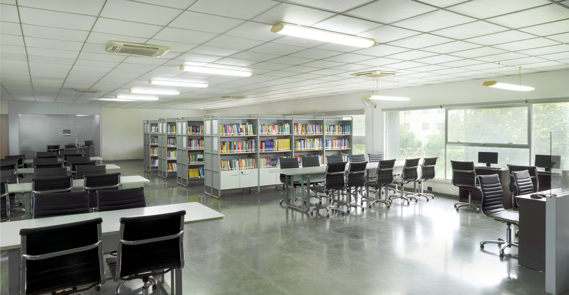 Shanti Business School - [SBS] - library
