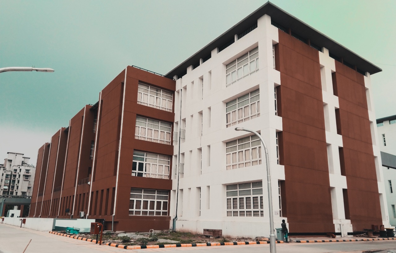 Symbiosis Centre for Management Studies - [SCMS] - campus