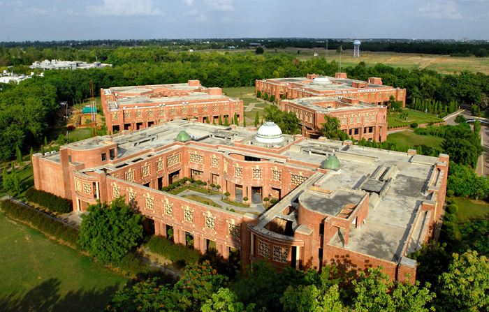 IIM Lucknow (IIML) - campus