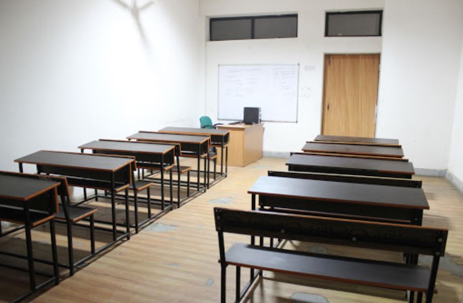 ISM - International School of Management - classroom