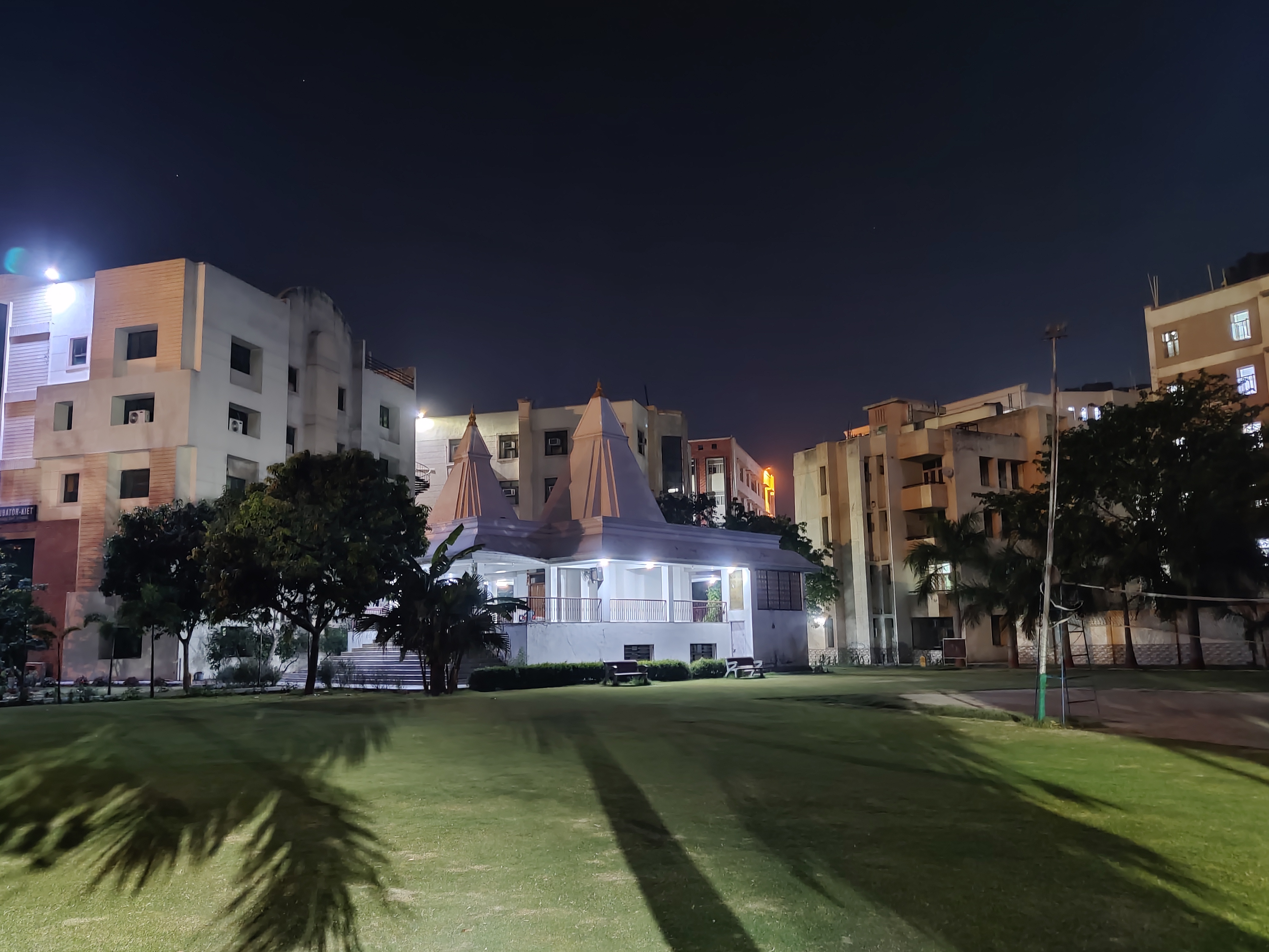 KIET Ghaziabad - night