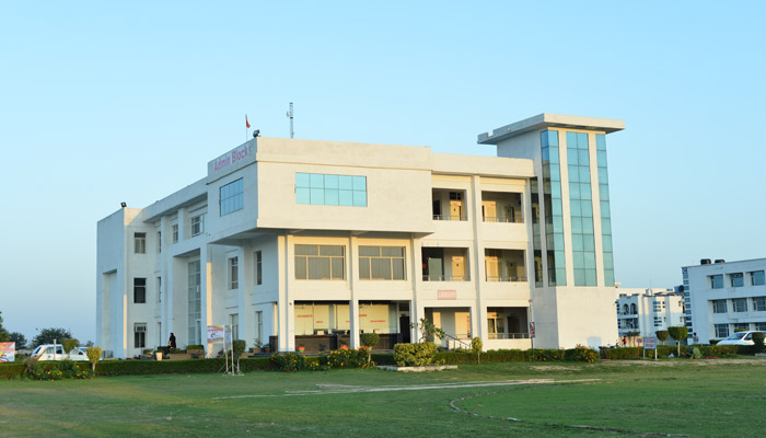 Geeta University - campus
