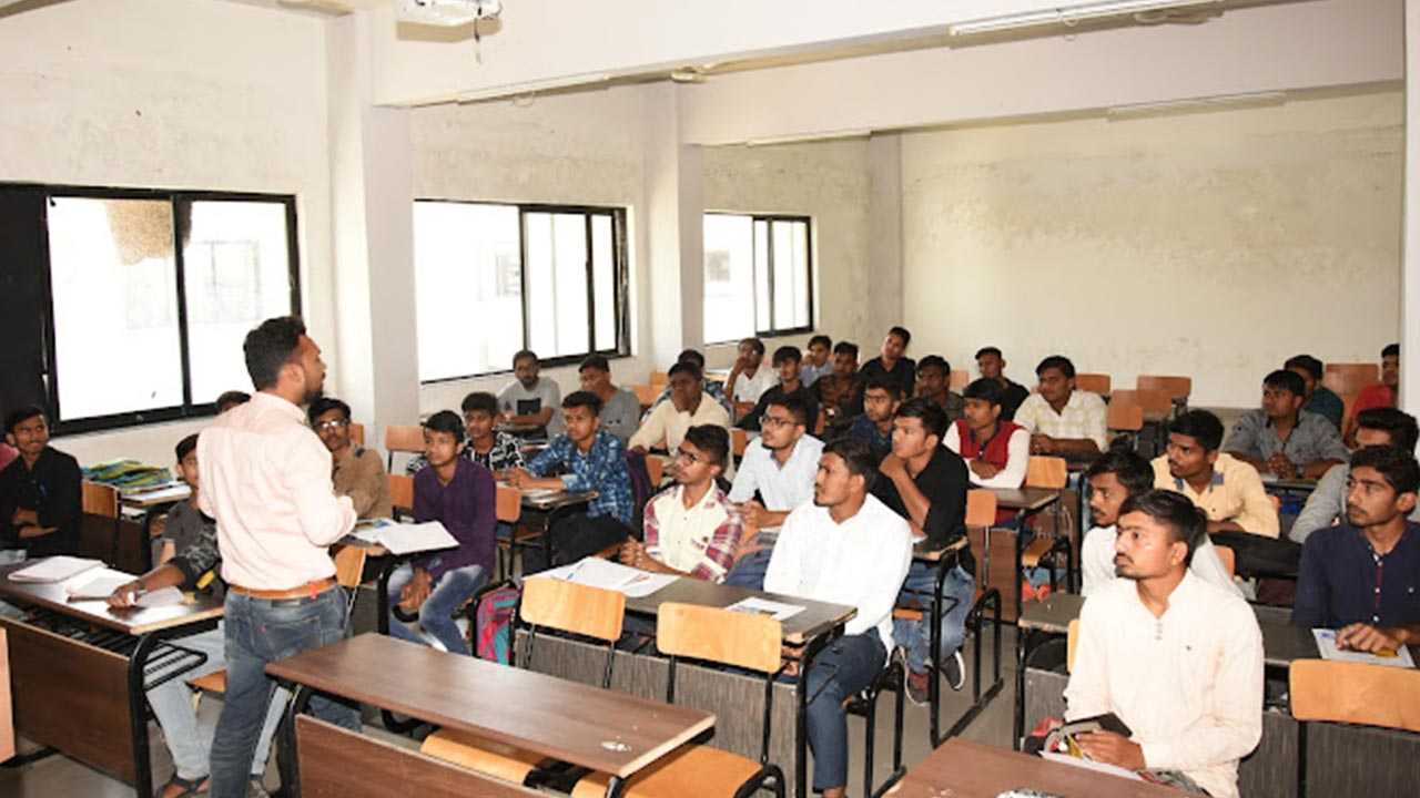 Gokul Global University powered by Sunstone - classroom