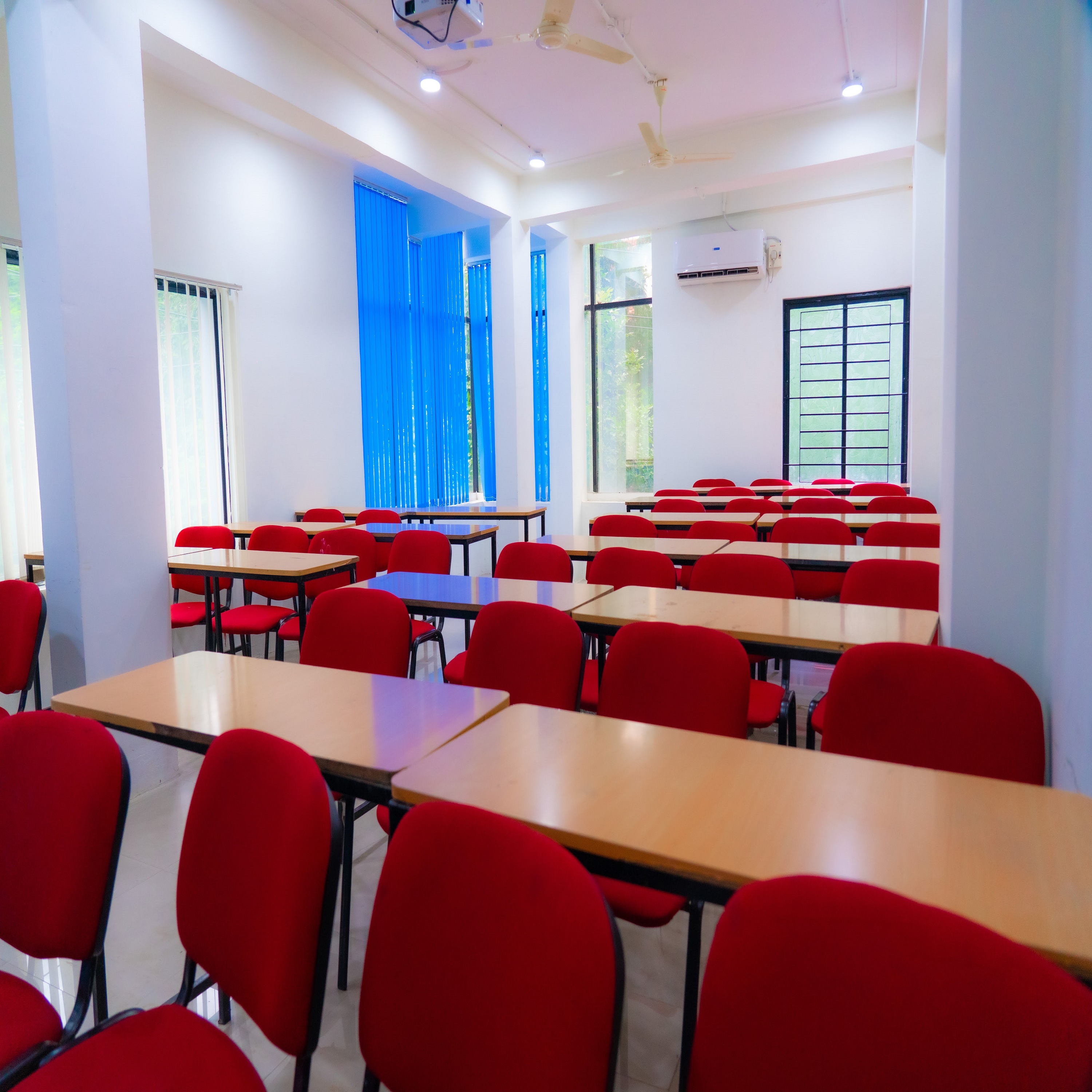 London Management Academy - others