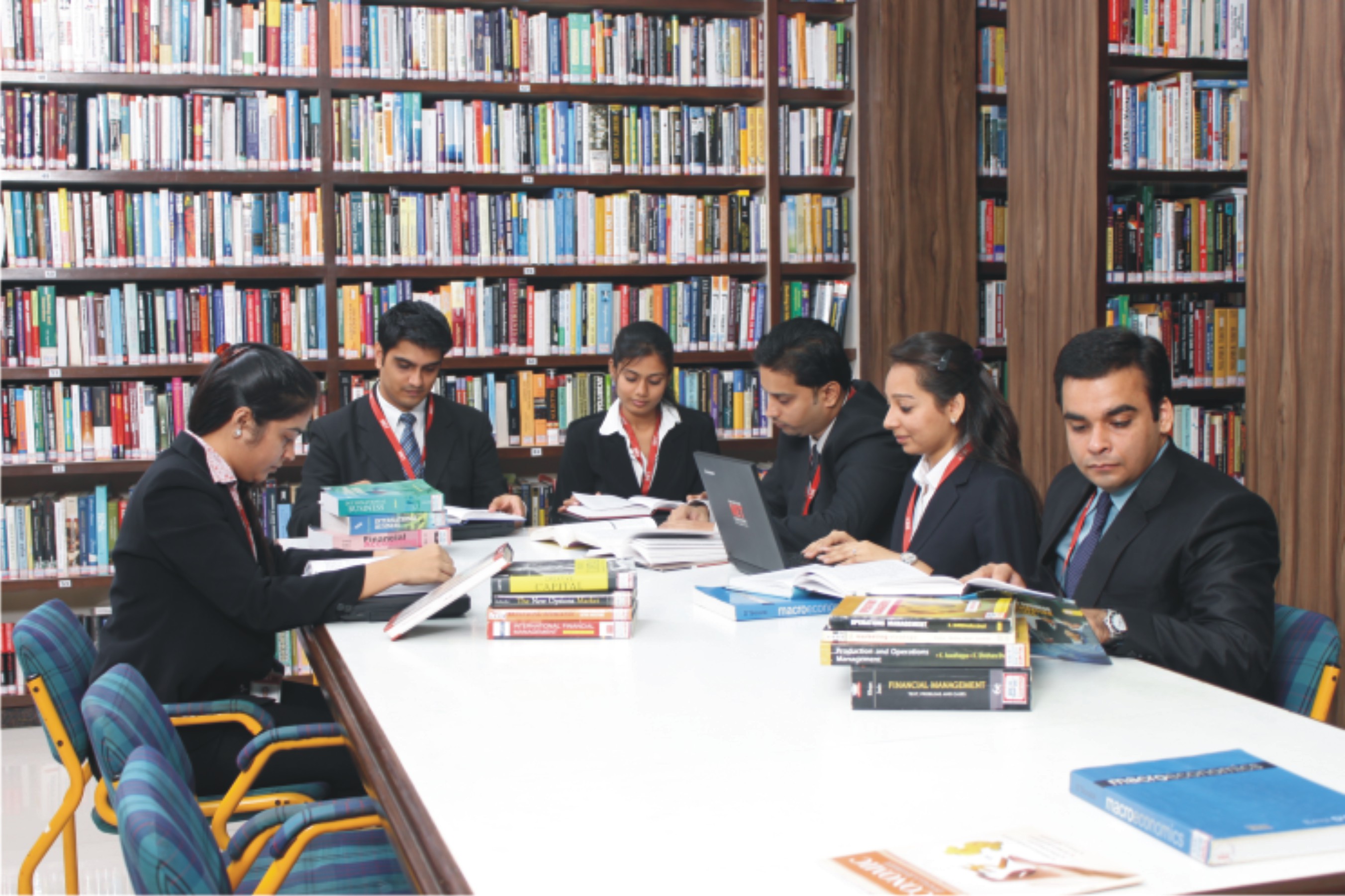MET League of Colleges, Bhujbal Knowledge City, Nashik - library