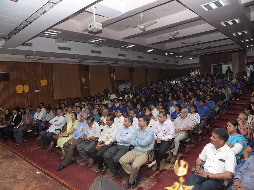 Birla Vishvakarma Mahavidyalaya - auditorium