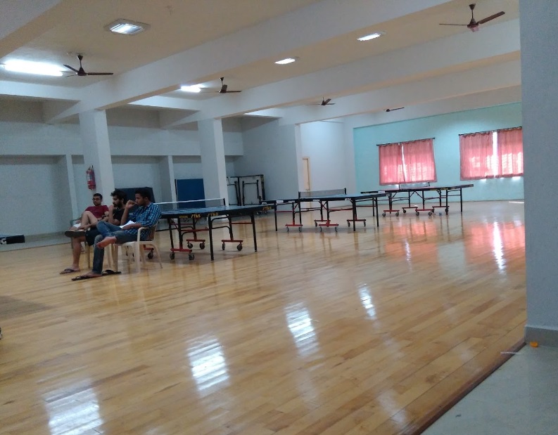 Chaitanya Bharathi Institute of Technology, Hyderabad - lawn