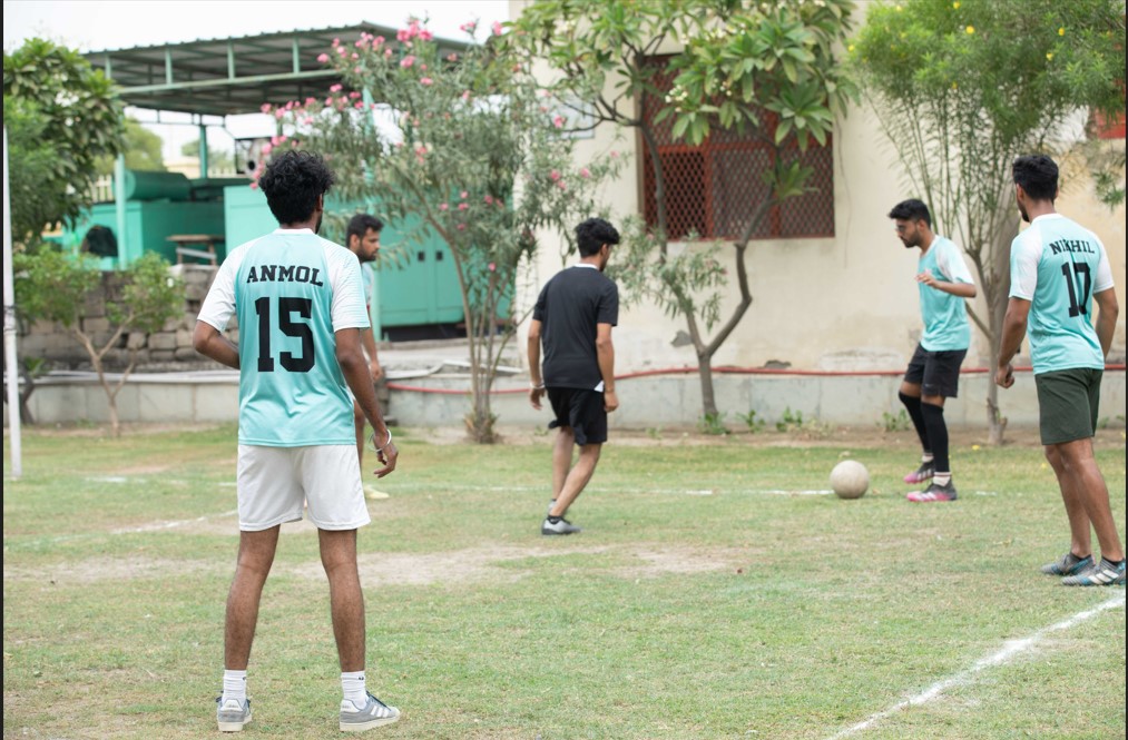 CPJ College - reading