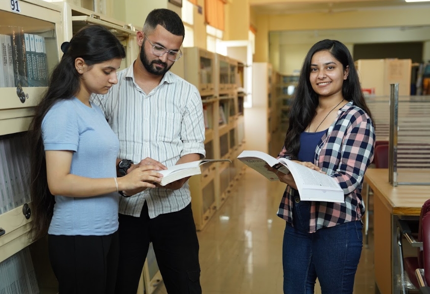 CGC Jhanjeri - library
