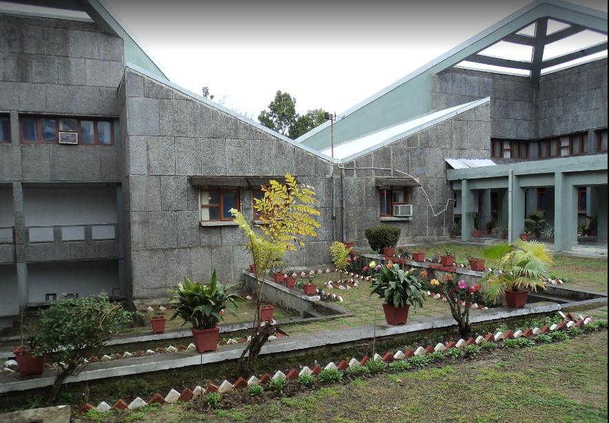 Wildlife Institute of India - campus