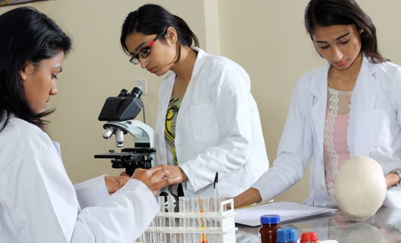 Amity University Gurgaon - labs