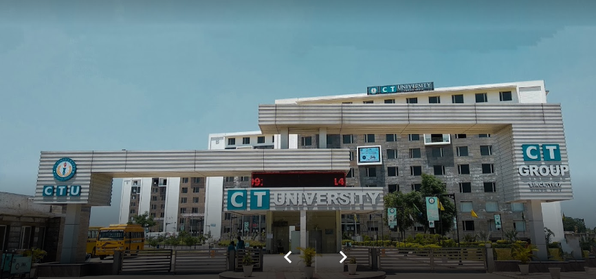 CT University - entrance