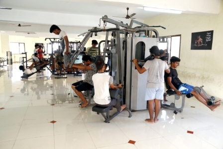 Dr MGR Educational and Research Institute - gymnasium