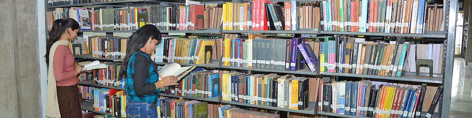 GNDU Amritsar - library
