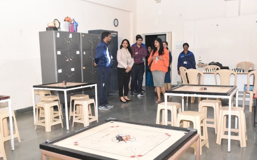 IES University - indoor