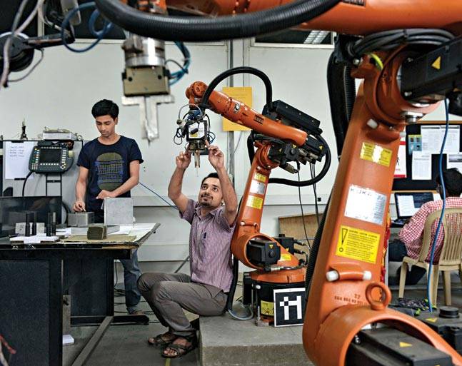 Indian Institute of Technology, Delhi - labs