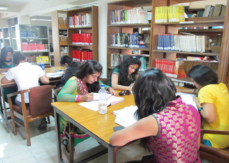IGDTUW Delhi - library