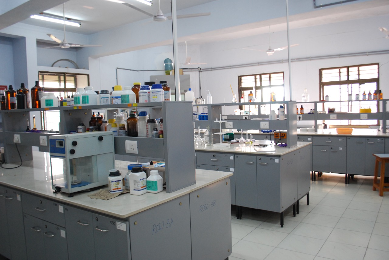 IIIT Hyderabad (IIITH) - labs