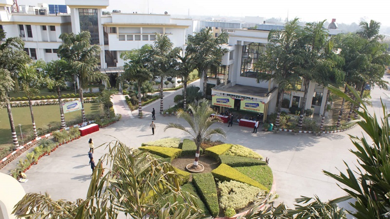 Invertis University - panoramic