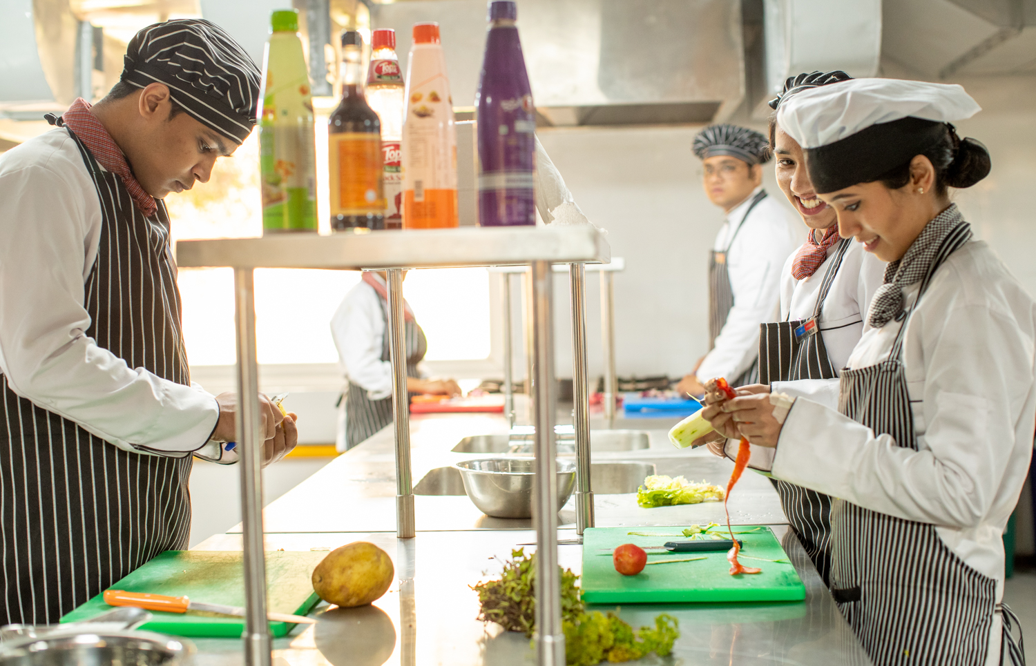 KR Mangalam University - labs