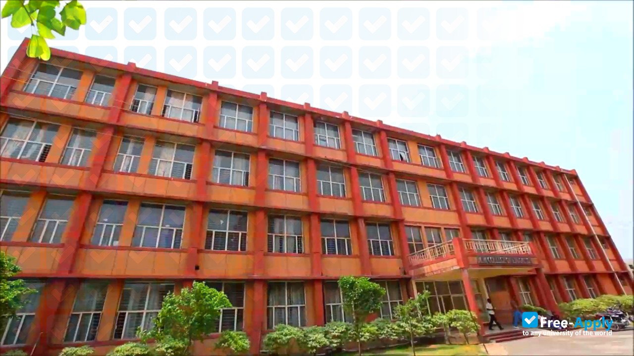 Maharishi Markandeshwar University - main