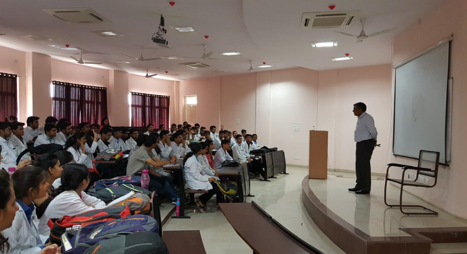 RUHS Jaipur - classroom
