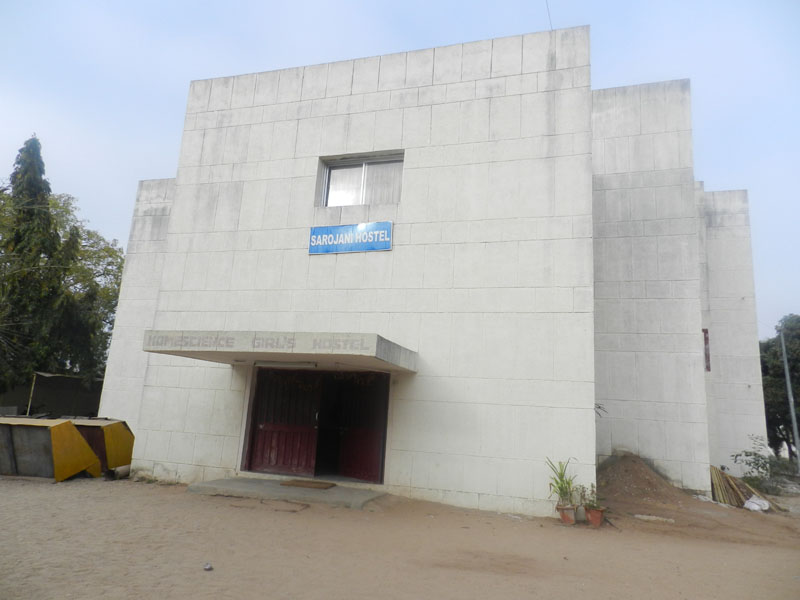 Sardarkrushinagar Dantiwada Agricultural University - hostel