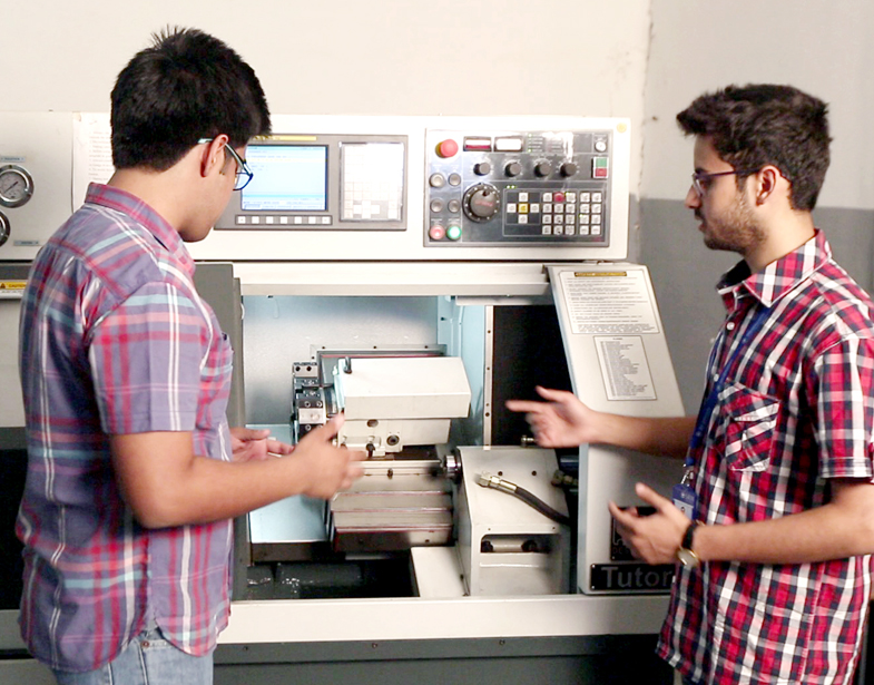 SRM IST Delhi-NCR Campus, Ghaziabad - labs
