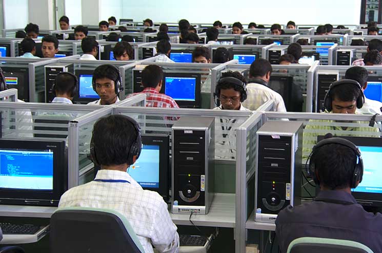 Aarupadai Veedu Institute of Technology - labs