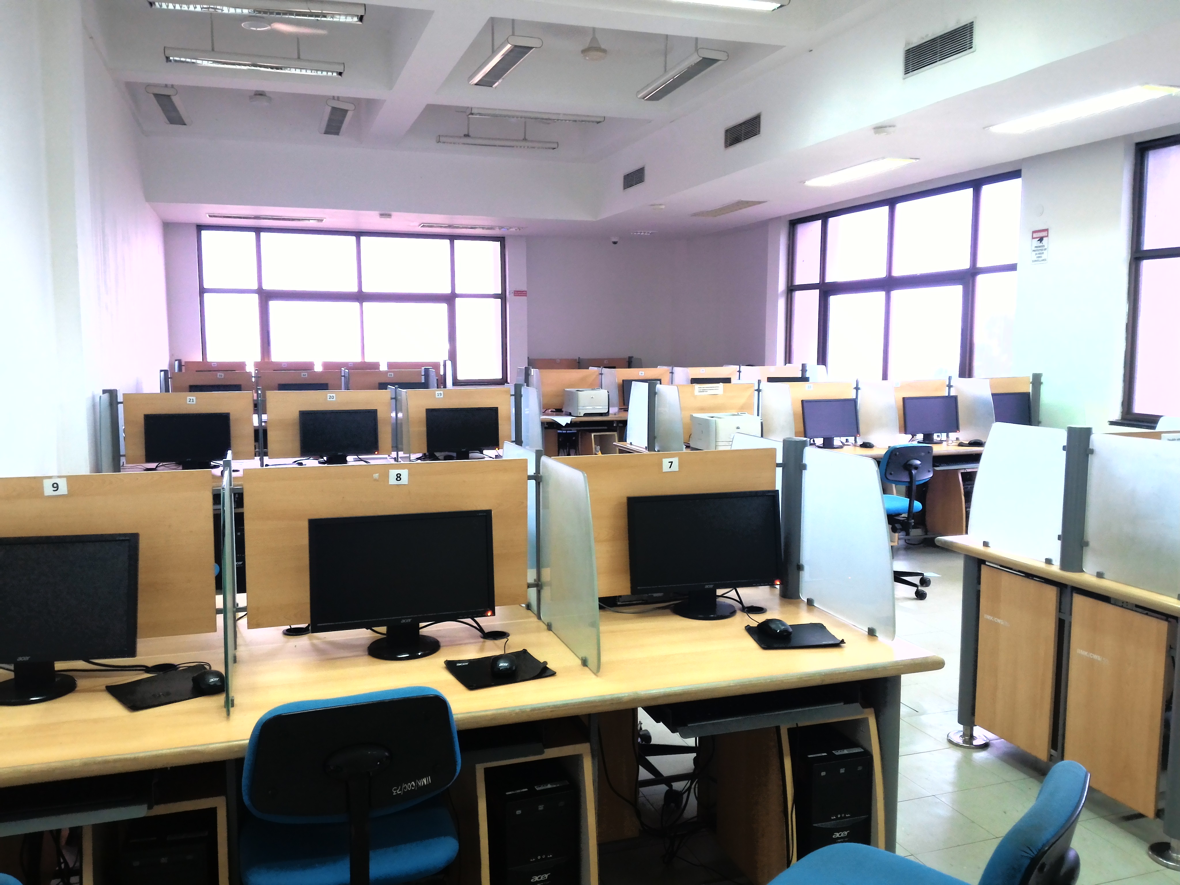 IIMK - Indian Institute of Management - labs