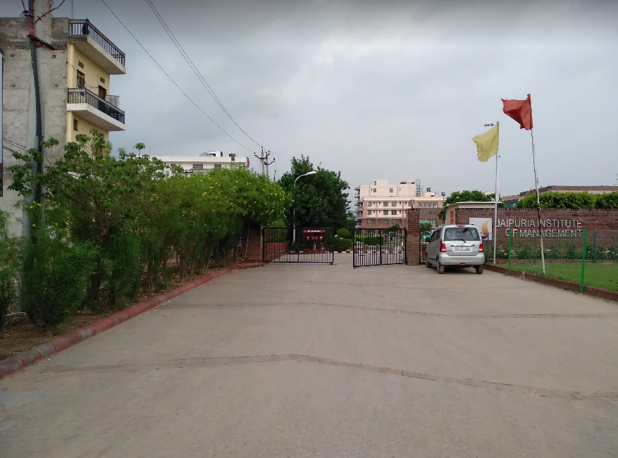 Jaipuria Institute of Management - entrance